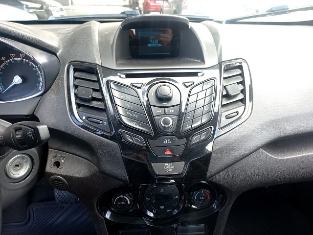 Vehicle_photo_6