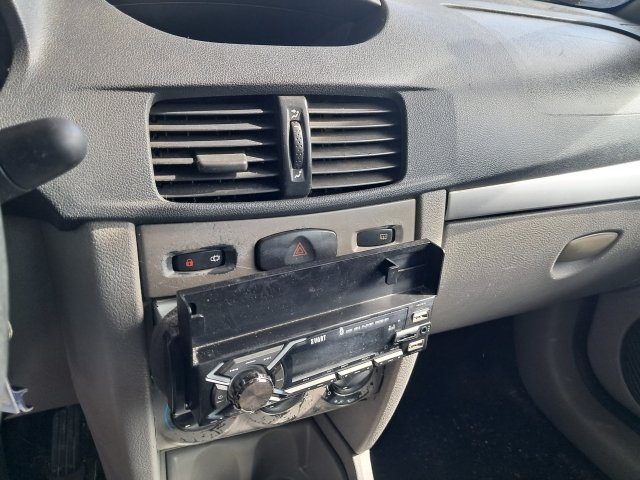 Vehicle_photo_6