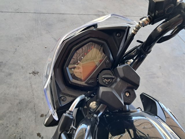 Vehicle_photo_6