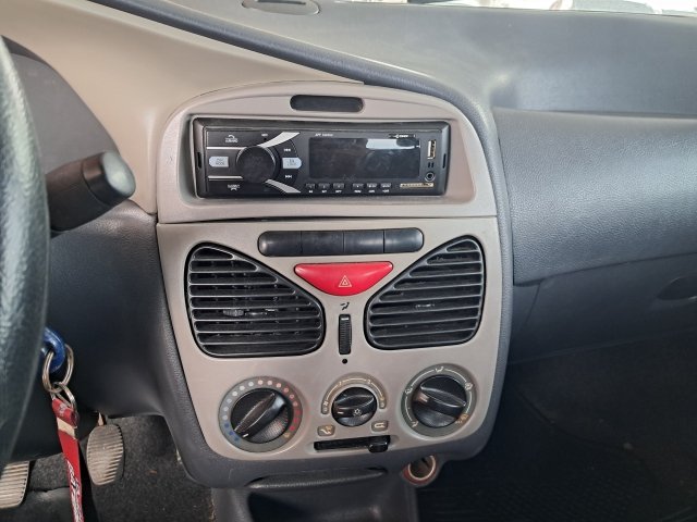 Vehicle_photo_6