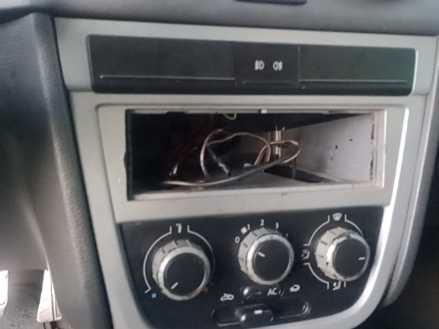 Vehicle_photo_6