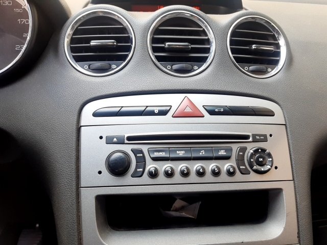 Vehicle_photo_6