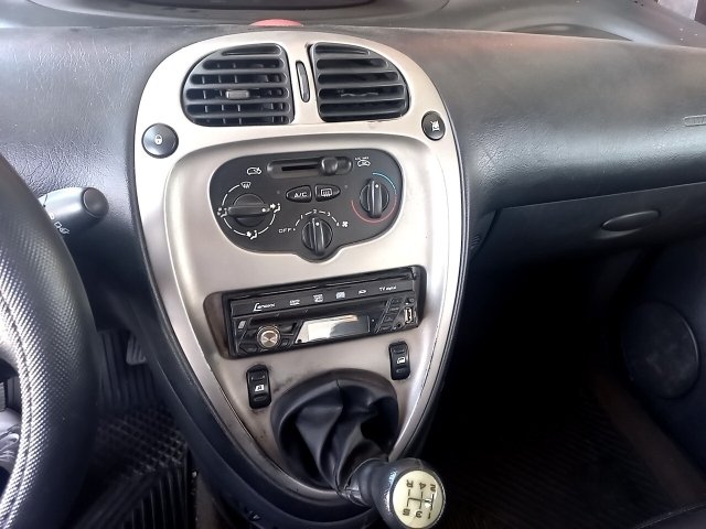 Vehicle_photo_6
