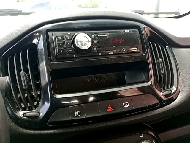 Vehicle_photo_6
