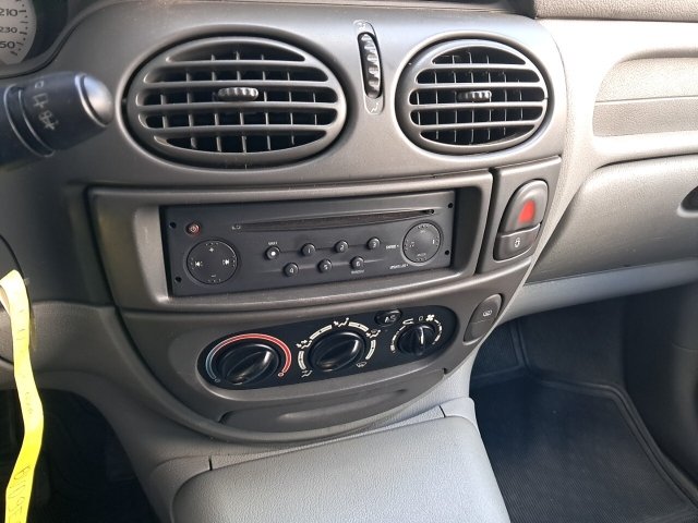 Vehicle_photo_6
