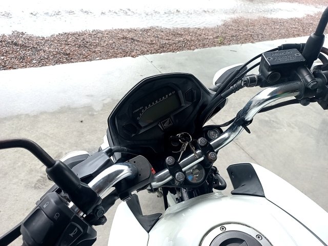 Vehicle_photo_6