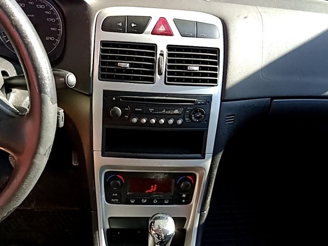 Vehicle_photo_6