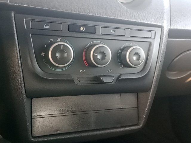 Vehicle_photo_6