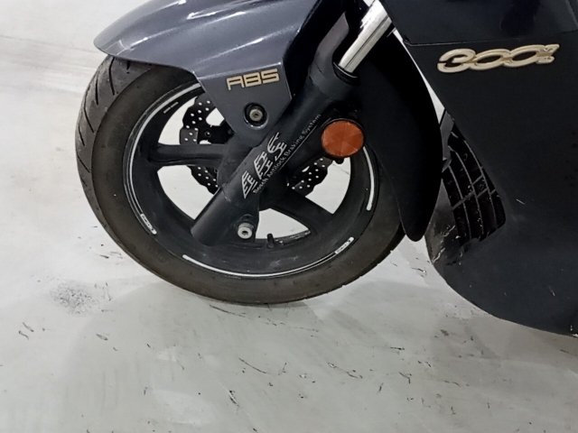 Vehicle_photo_13