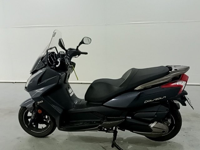 Vehicle_photo_8