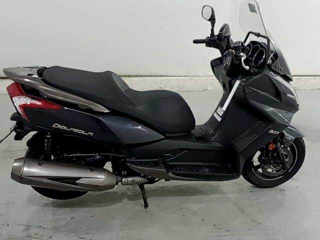 Vehicle_photo_9