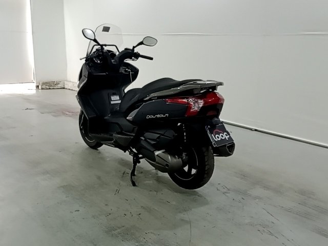 Vehicle_photo_3
