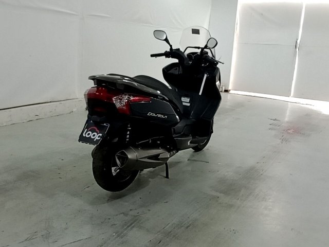 Vehicle_photo_4