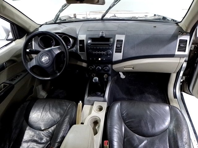 Vehicle_photo_3