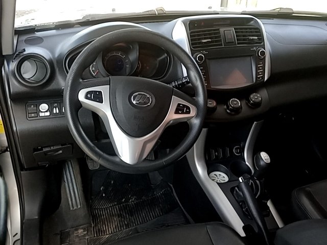 Vehicle_photo_7