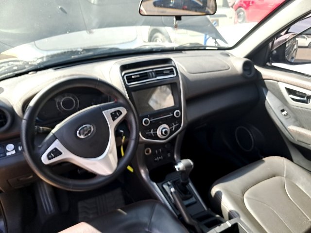 Vehicle_photo_7