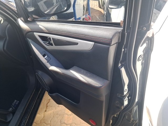 Vehicle_photo_9
