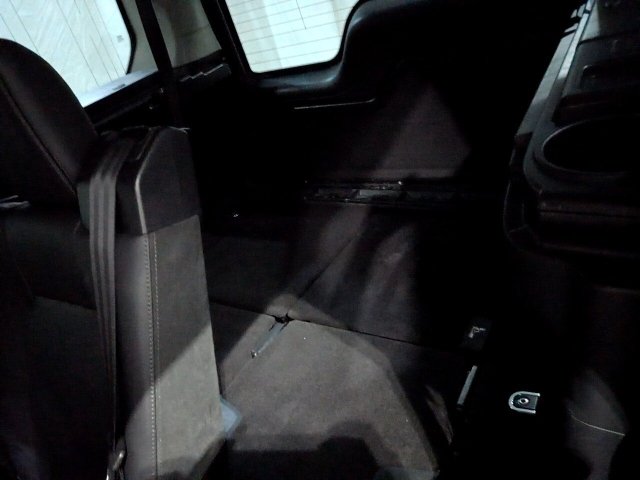 Vehicle_photo_11