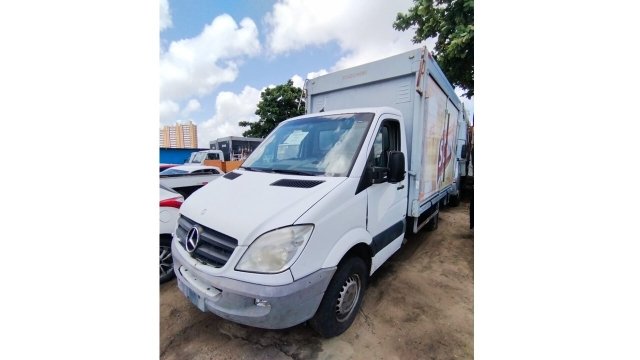 Veículo MERCEDES-BENZ 311CDISTREETC M.BENZ 311CDISTREETC 2014 Conservado 2014 em leilão