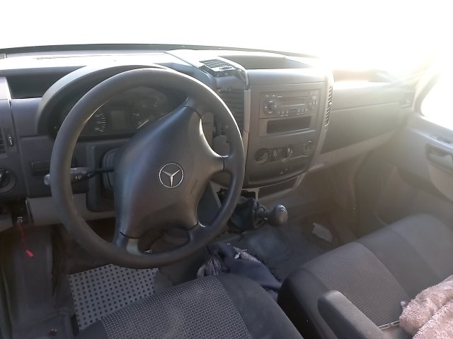 Vehicle_photo_7