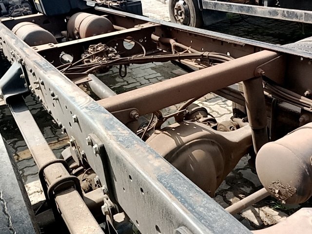 Vehicle_photo_17