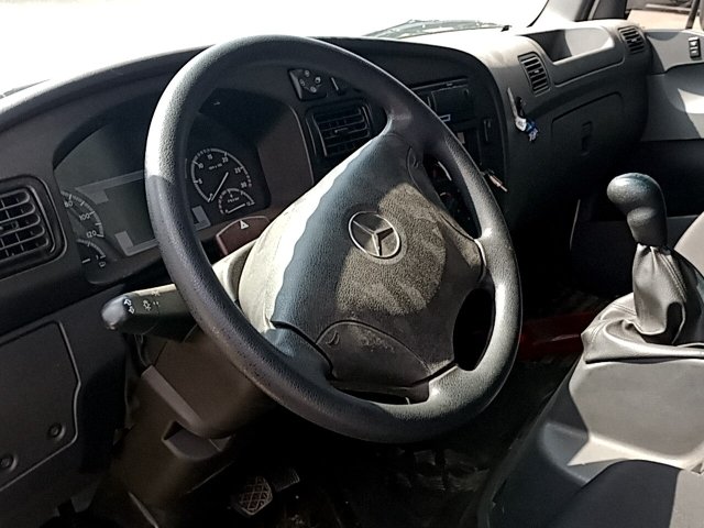 Vehicle_photo_7