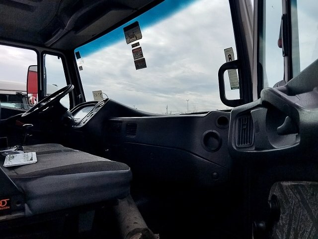Vehicle_photo_9