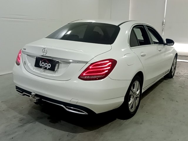 Vehicle_photo_4