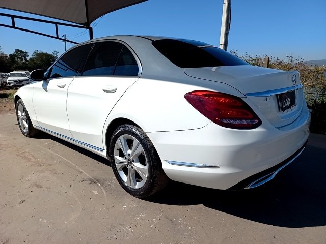 Vehicle_photo_3