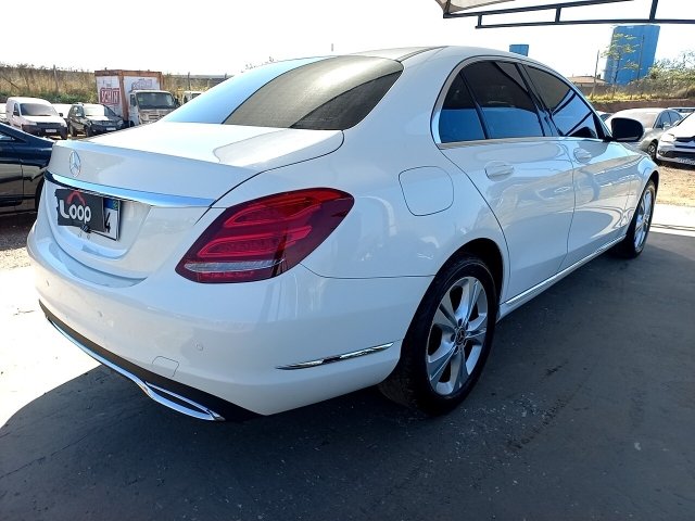 Vehicle_photo_4