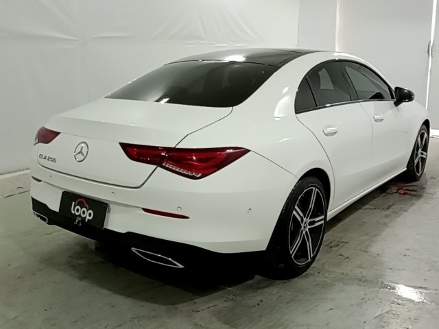 Vehicle_photo_4