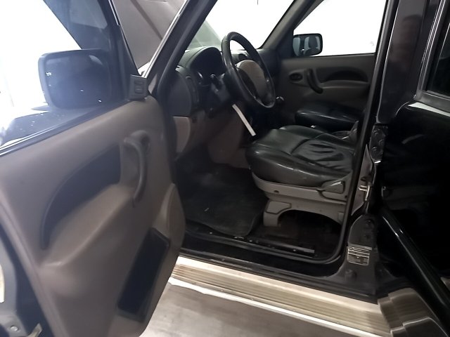 Vehicle_photo_8