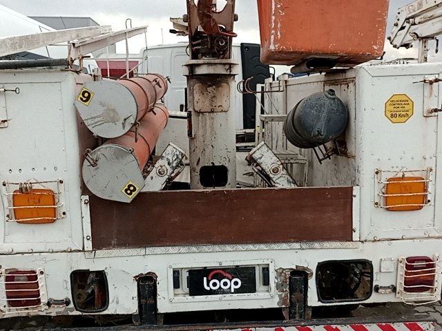 Vehicle_photo_8