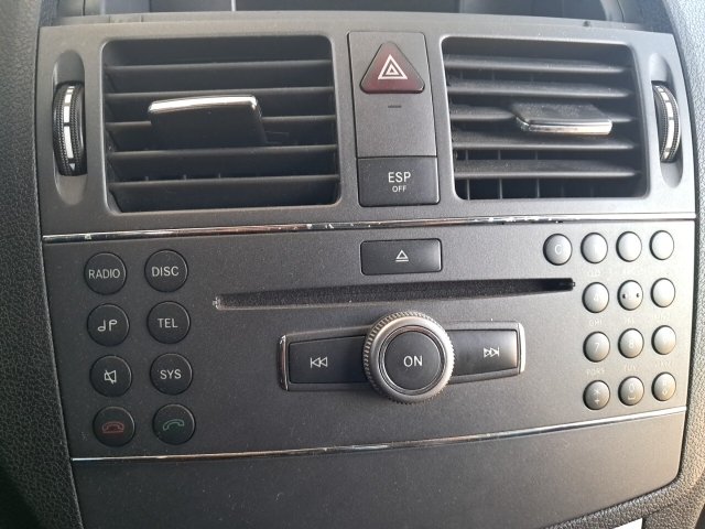 Vehicle_photo_16
