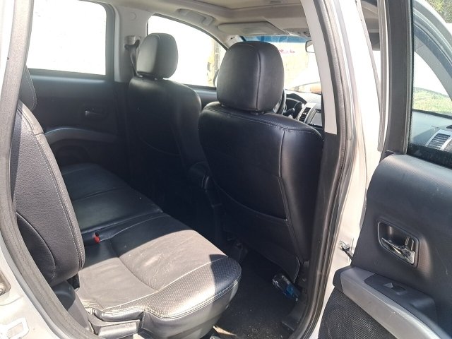 Vehicle_photo_10