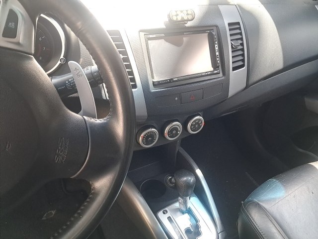 Vehicle_photo_6