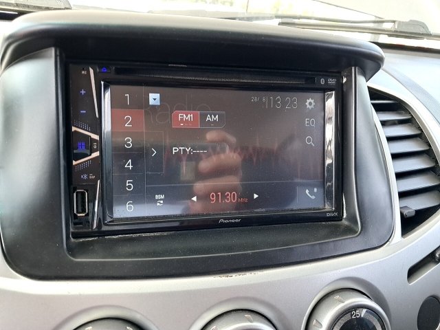 Vehicle_photo_6