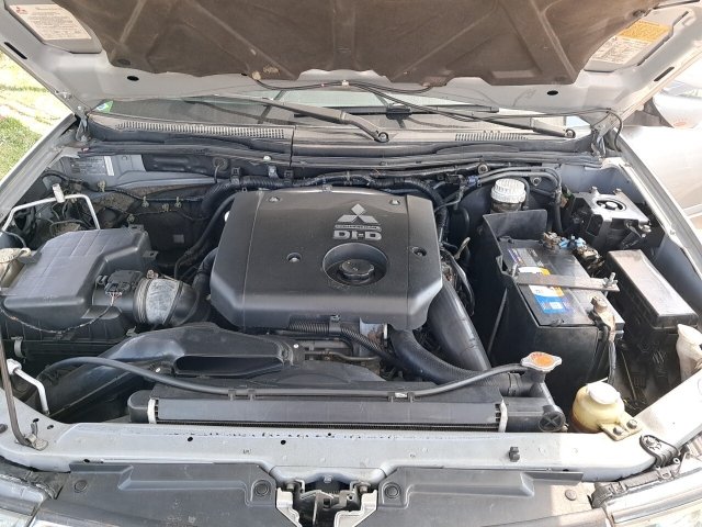 Vehicle_photo_12
