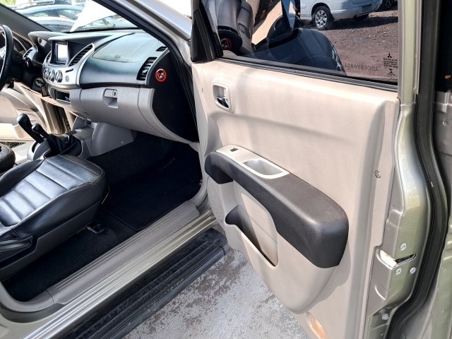 Vehicle_photo_9