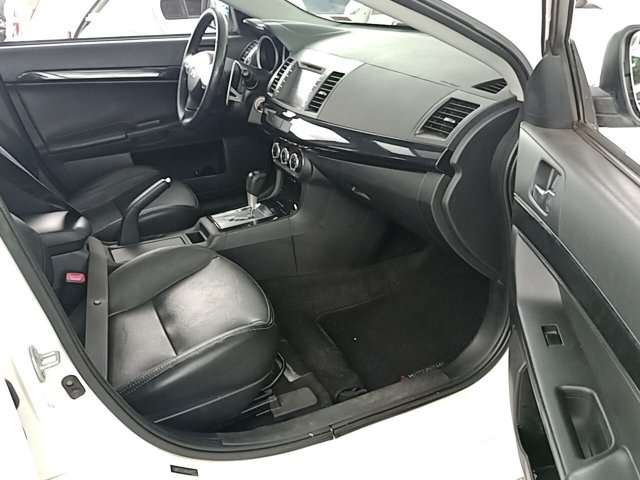 Vehicle_photo_9