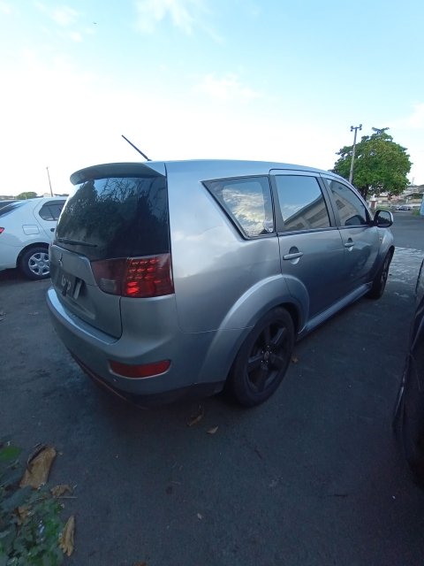 Vehicle_photo_4