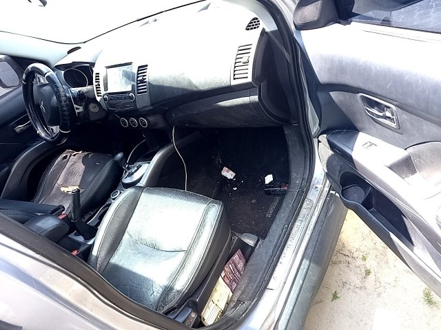 Vehicle_photo_9