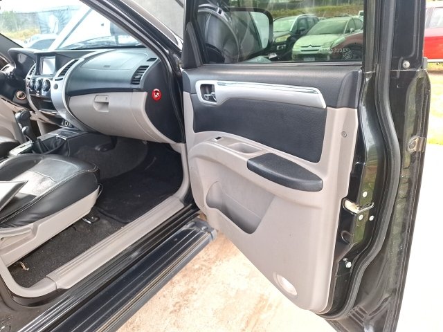Vehicle_photo_9