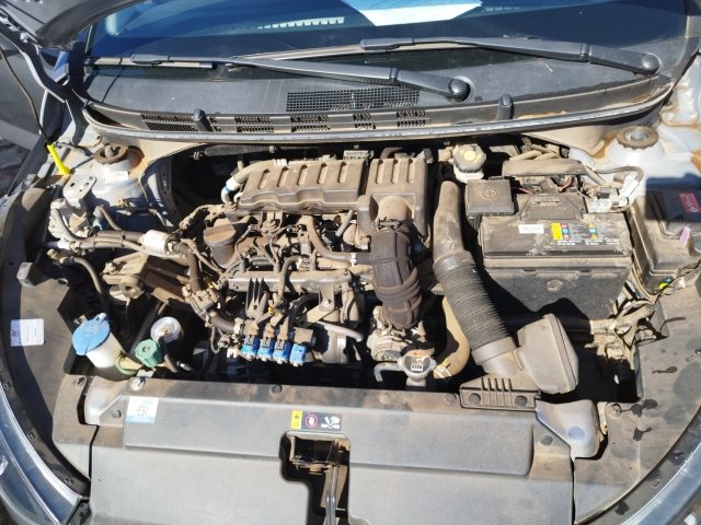 Vehicle_photo_12