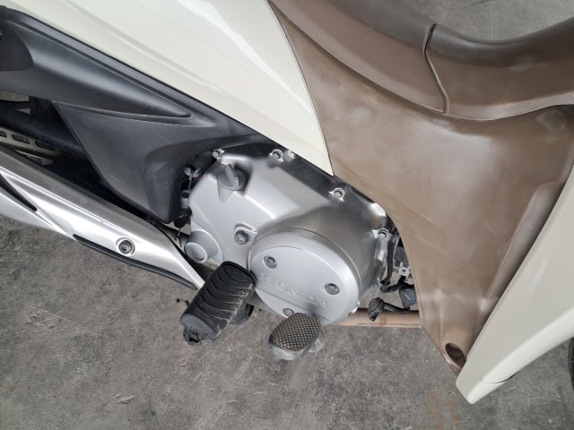 Vehicle_photo_12