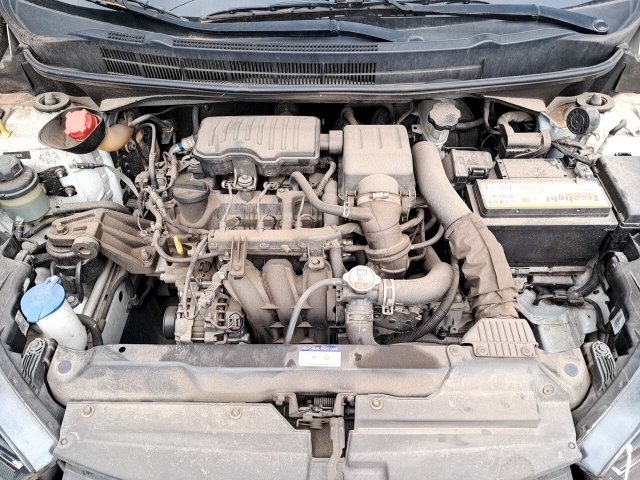 Vehicle_photo_12