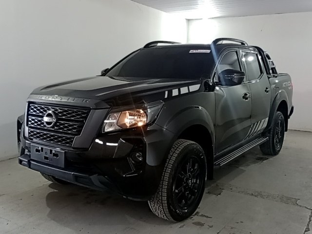 NISSAN FRONTIER ATK X4 Frente Motorista