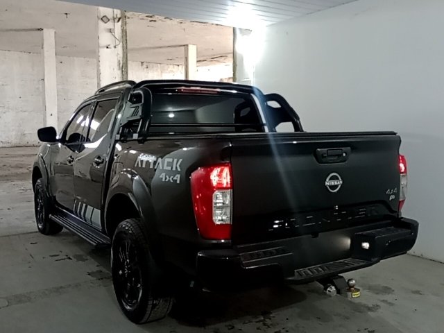 NISSAN FRONTIER ATK X4 Traseira Motorista