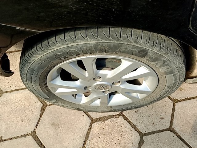 Vehicle_photo_16