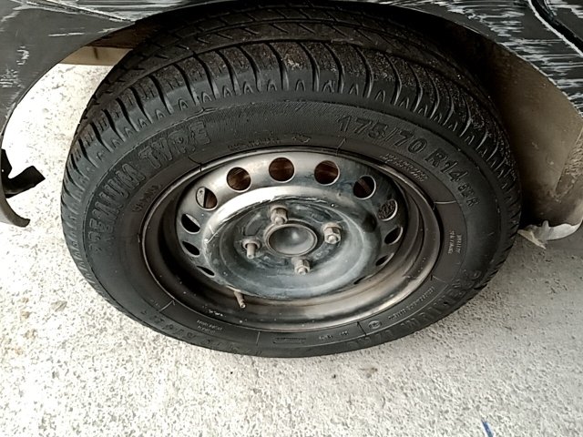 Vehicle_photo_16
